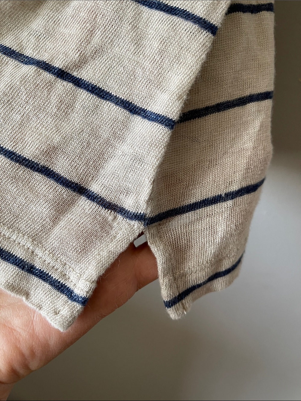 Alex Crane Knit Ola Button-Down Shirt in Rio Large - Picture 5 of 9